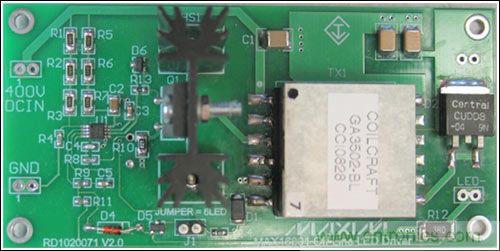 LED驅(qū)動(dòng)器參考設(shè)計(jì)，1.9英寸 x 3.9英寸，雙層板