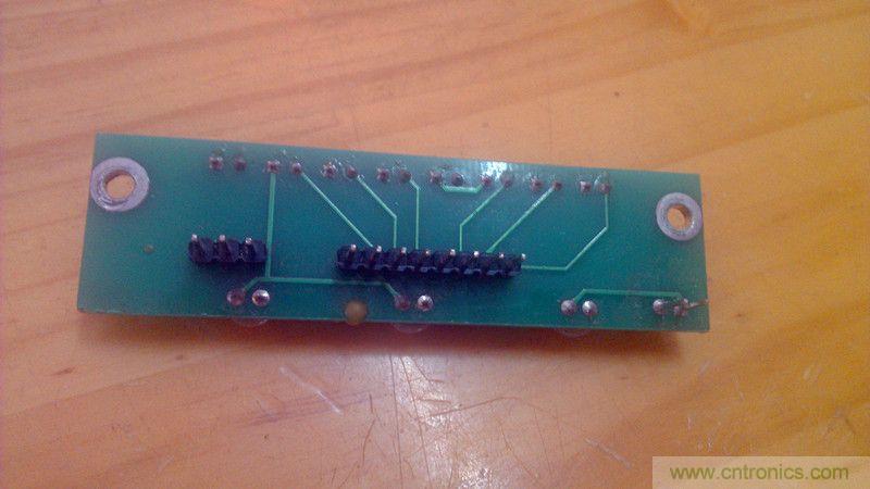 牛人力作！PCB版藍(lán)牙智能小車DIY