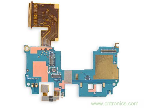 牛人強(qiáng)拆！新HTC One(M8)真機(jī)精密做工難修理