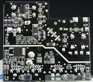 69元小米4口USB充電器詳細(xì)拆解，看完你也能DIY一個(gè)