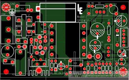 PCB元器件如何擺，線路該如何連接才能提高主板性能？