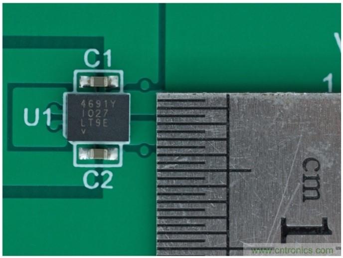 3.6V輸入、雙路輸出µModule降壓穩(wěn)壓器以3mm × 4mm小尺寸為每通道提供2A電流